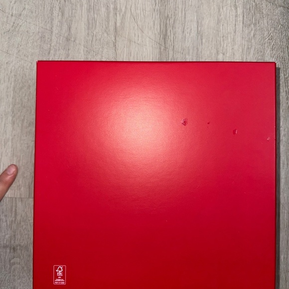 2/$15 Carolina Herrera Vibrant Red and Gold Decorative Empty Box - Picture 3 of 3